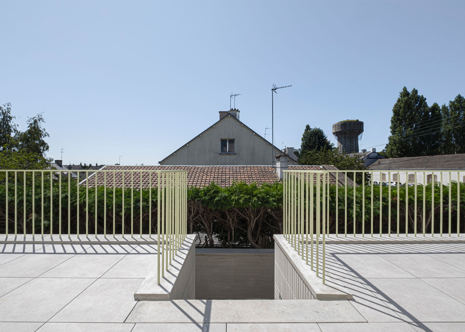 cabinet kinésithérapie + logement