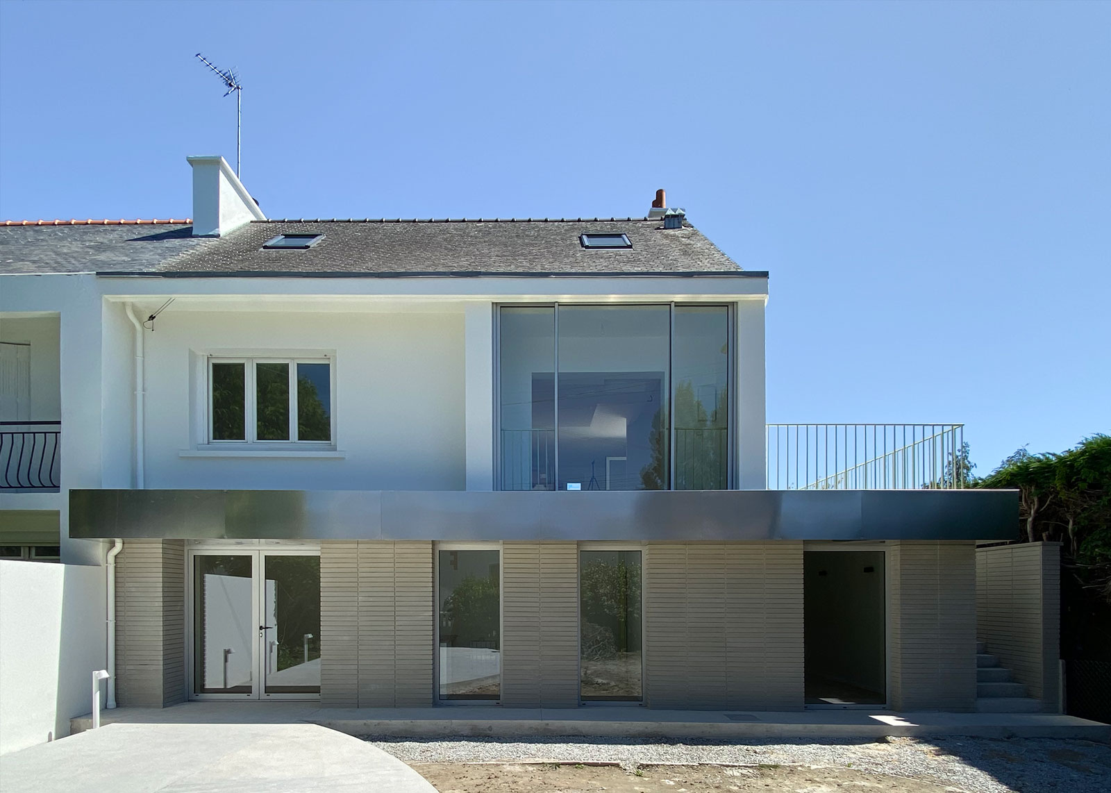 cabinet kinésithérapie + logement